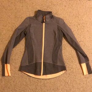 Fitted women’s workout full zip jacket